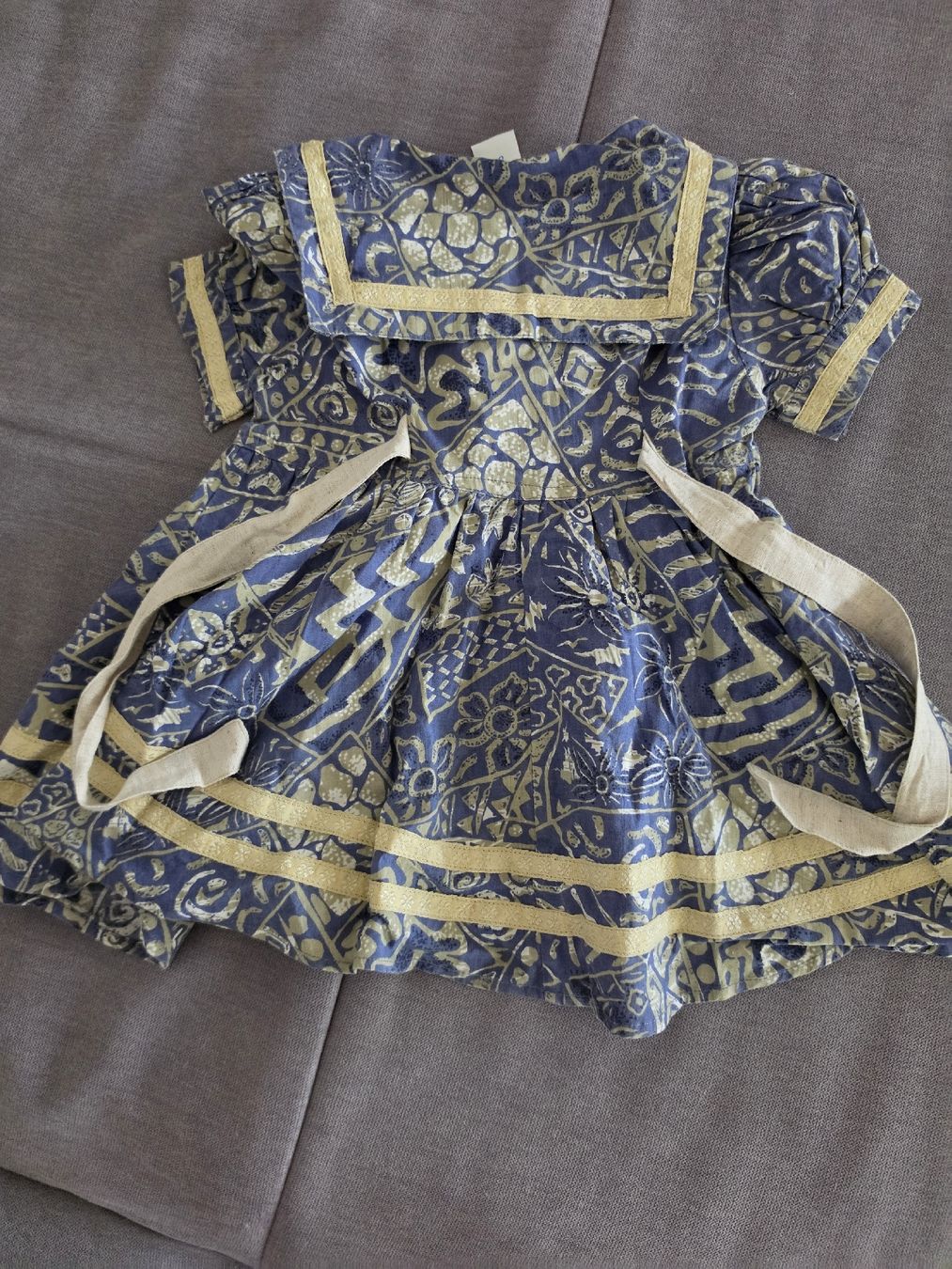 Kleider & Röcke: Kinder Kleid  – Gebraucht aus Wolfwil von con_k6vx 1