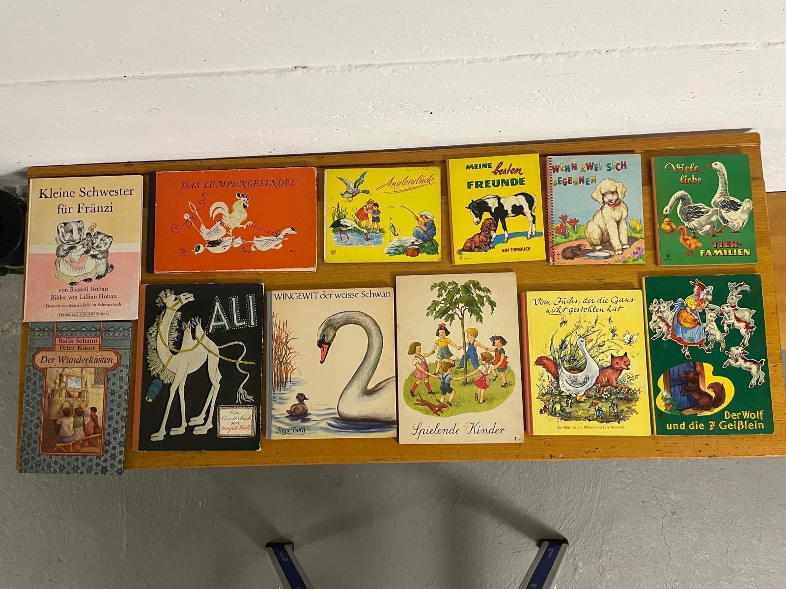 Libri: 12 Alte Kinder-Bilderbücher – Usato da Schwerzenbach venduto da Tamama