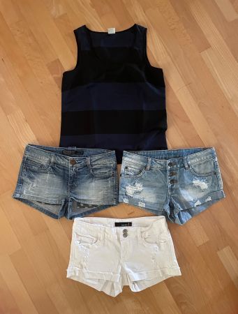 Kleiderpaket 4-teilig / Grösse 34 / für trendy Girls