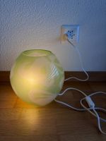Nachttischlampe in Grün