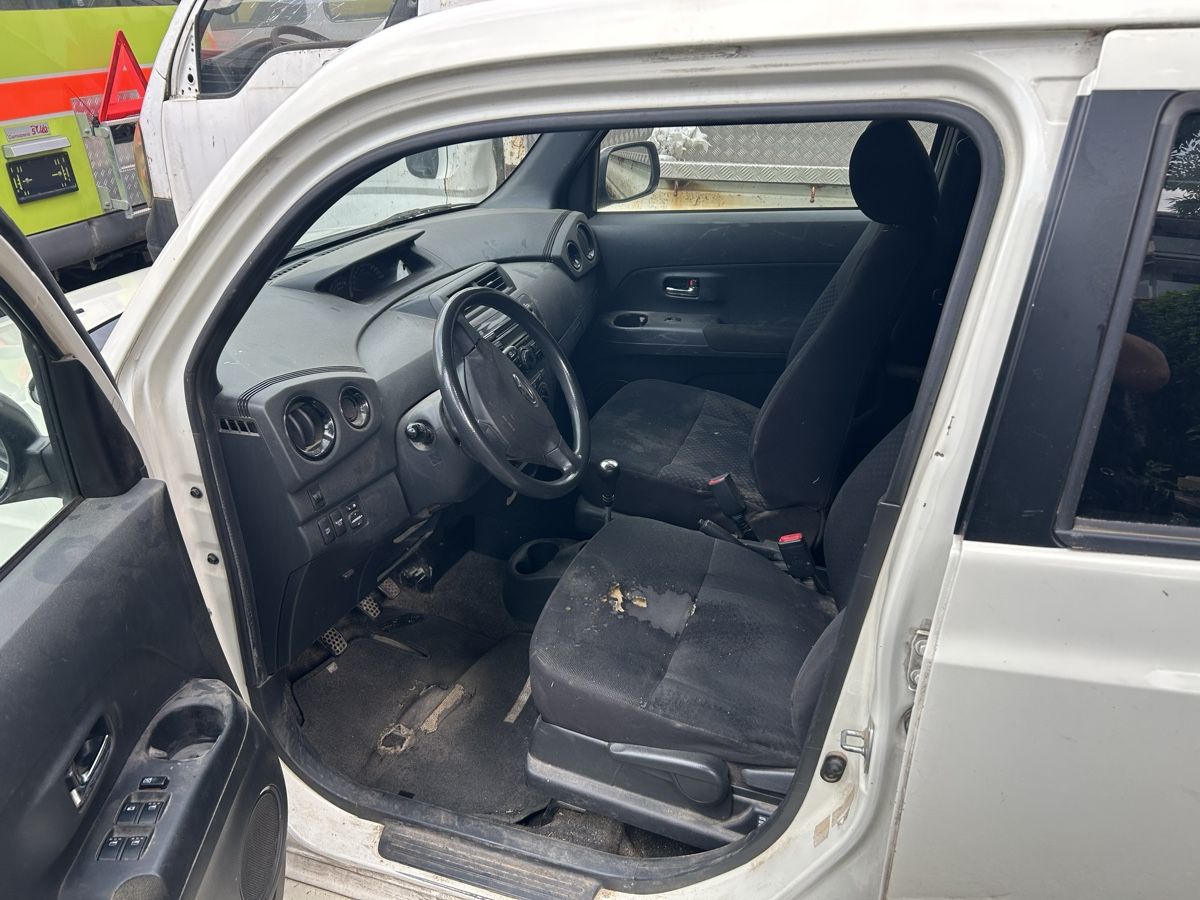 Daihatsu Autos: Daiatshu Materia – D'occasion à Locarno par marco01043 2