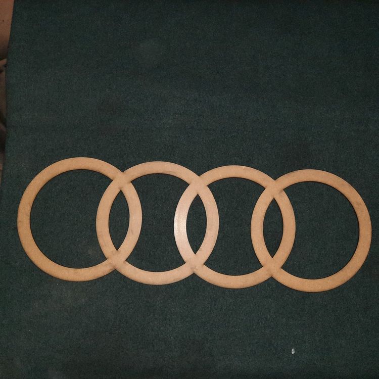 https://img.ricardostatic.ch/images/8744f870-9bd6-4beb-a81b-838d9f1d0080/t_1000x750/audi-logo-gargenschild-deko-audi-motorsport