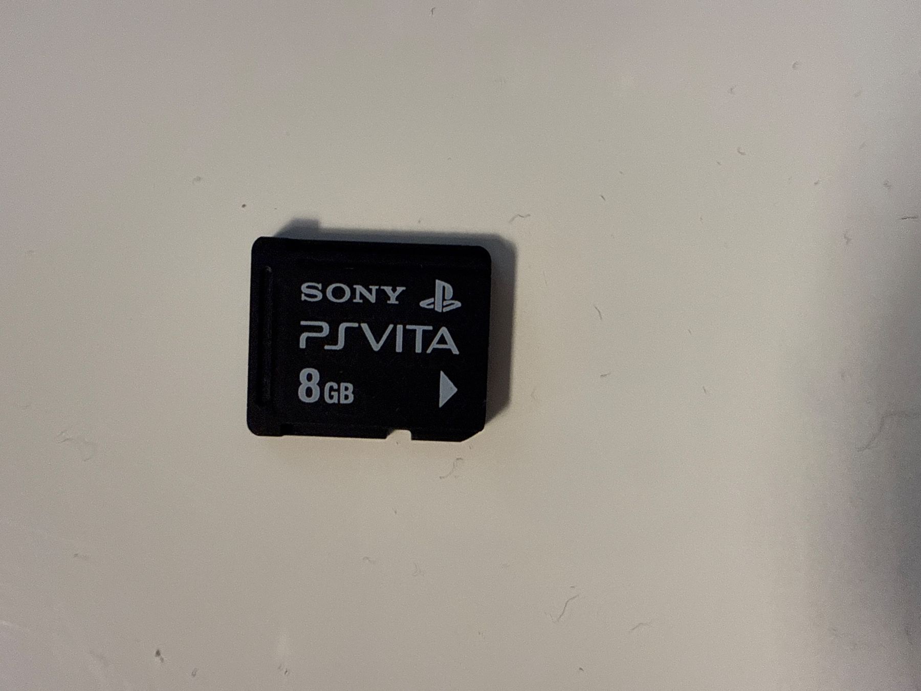 Sony Console: Sony PlayStation Vita PCH-1004 – Usato da Niederbipp venduto da nbf_qy2d 4