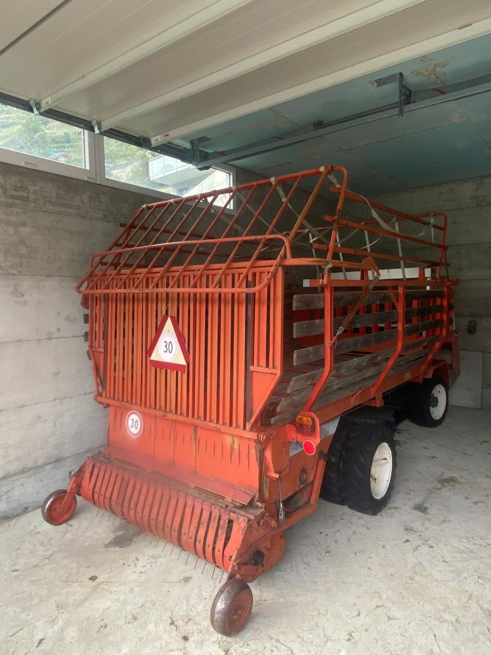 Bucher Traktoren: Bucher TR 1800 - Landewagen Transporter – Gebraucht aus Baltschieder von freerider_93 2