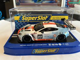 SuperSlot/Scalextric Aston Martin Vantage / H3622
