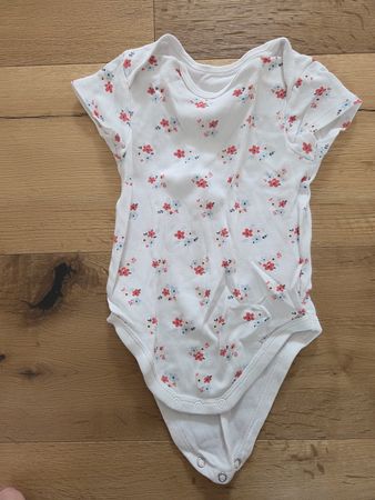Baby Body von Baby Club, Gr. 74, Kurzarmbody