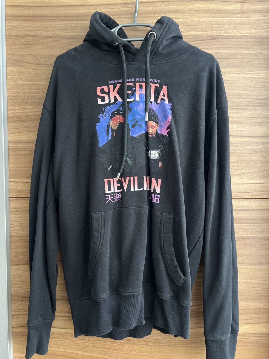 Maglioni & Felpe: SKEPTA Devilman Hoodie, Grösse L – Usato da Münchenstein venduto da davidzivanovic