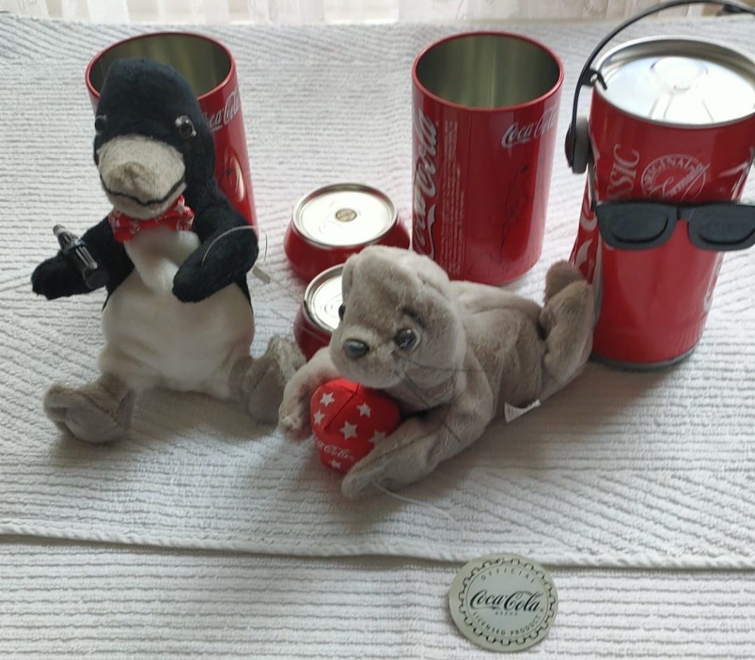 Coca-Cola Tutte le decorazioni: Coca Cola Dosen mit Kuscheltier – Usato da Luzern venduto da Luzern_Energy 1