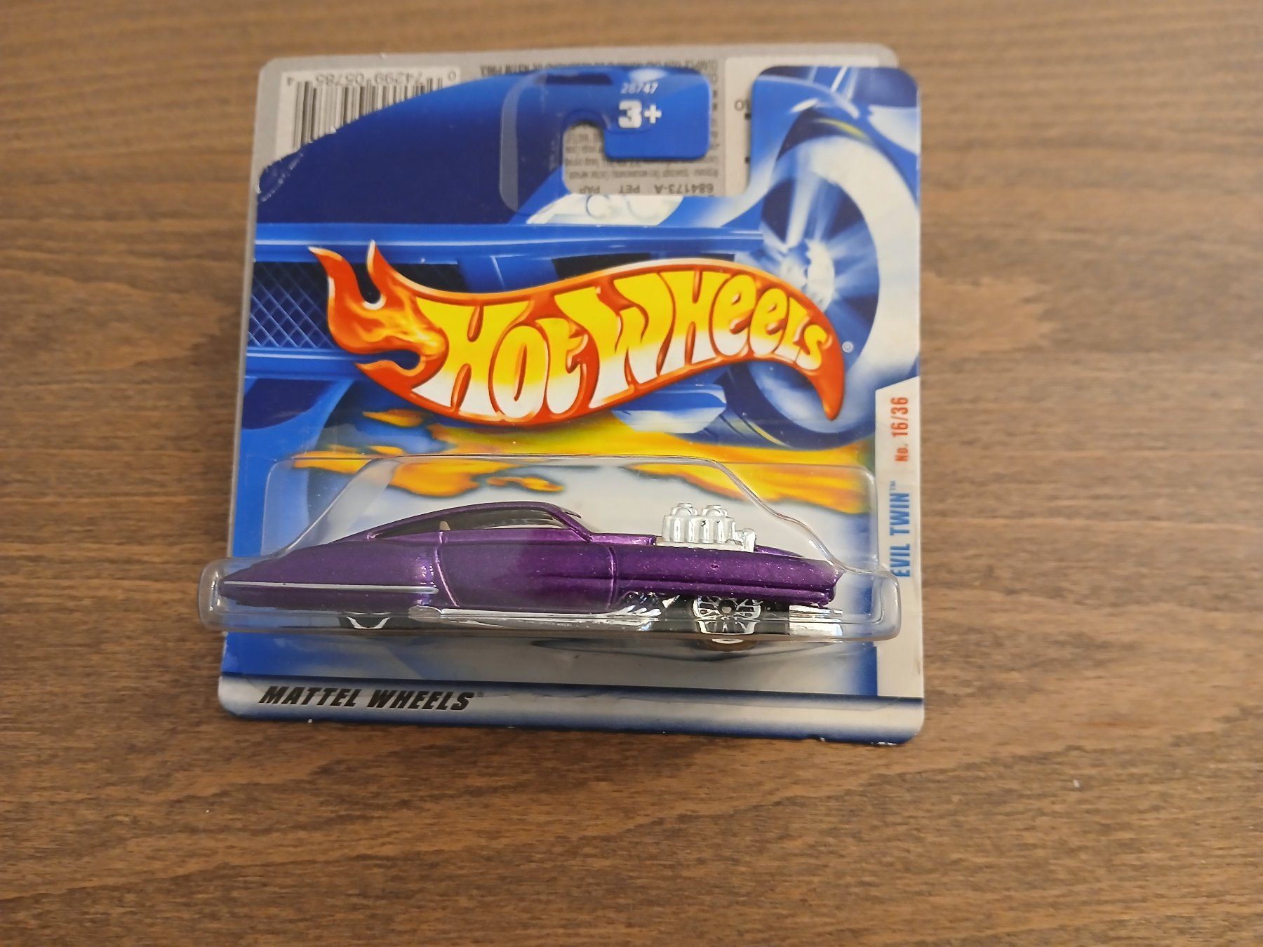 Hot Wheels Modellini d'auto: Evil Twin – Nuovo e nell'imballaggio originale da Wiedlisbach venduto da Pontiacman93