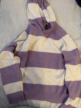 Lila-weisser Streifen Hoodie Gr. S Chicorée, warm für Herbst