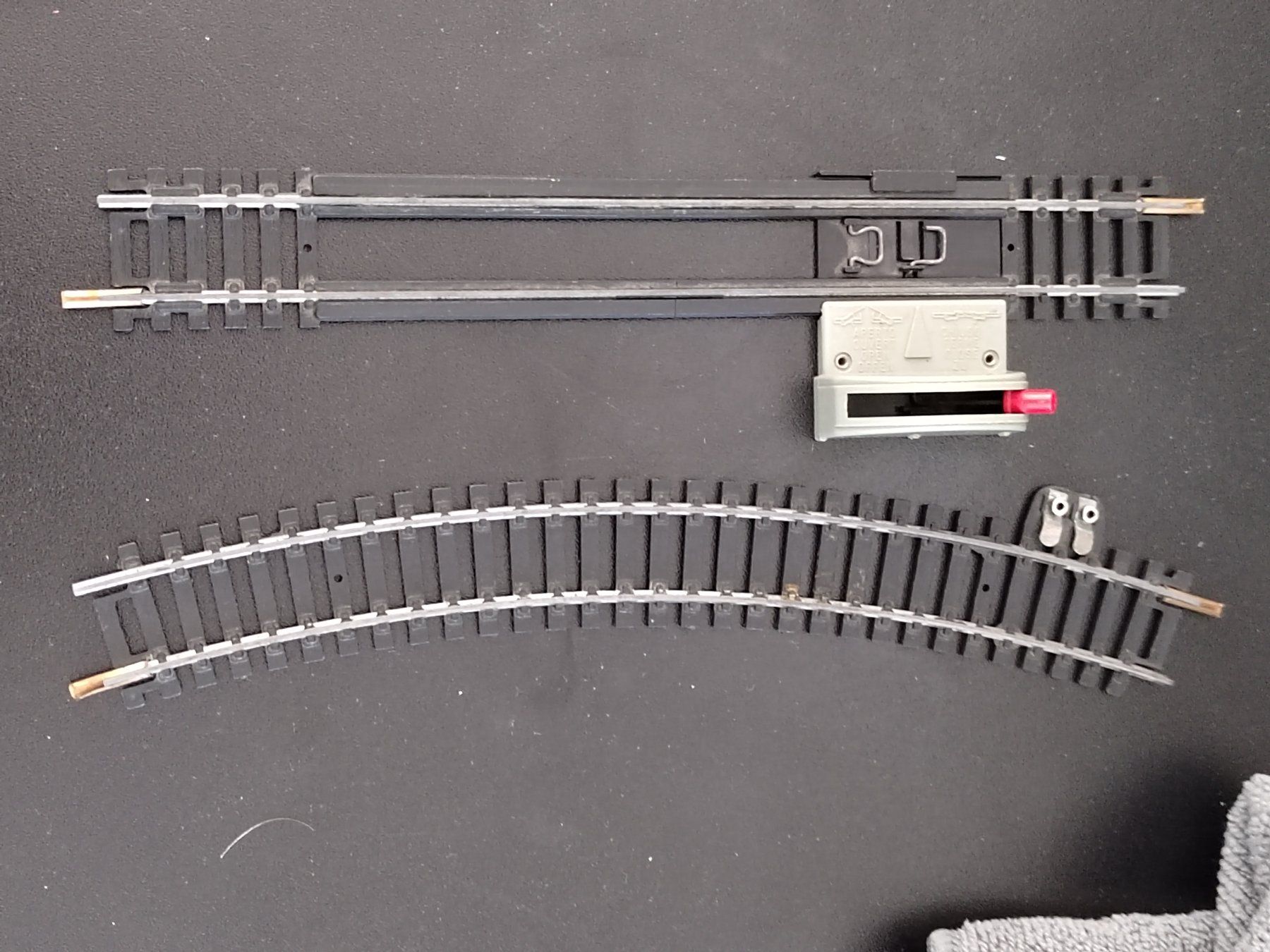Modellini di ferrovie: Rail alimentation et pose/depose – Usato da Fribourg venduto da Nooky