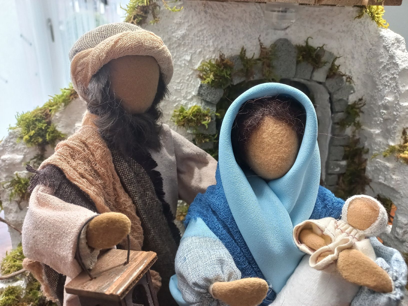 Figuren: Maria + Josef, Schwarzenberger Krippenfiguren – Neu (gemäss Beschreibung) aus Lachen SZ von jimmygoal13 2