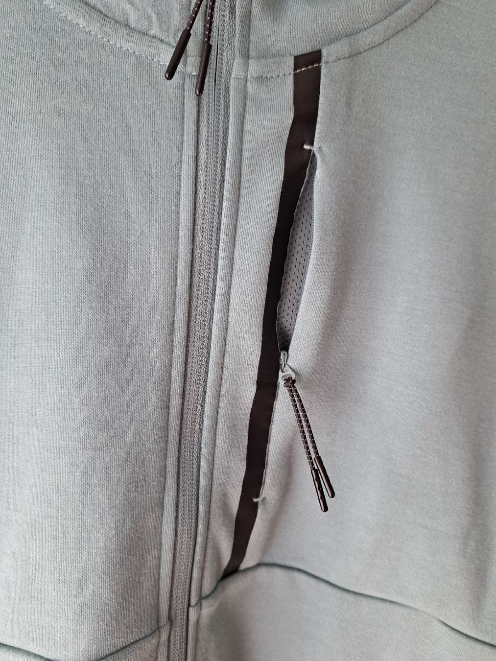Giacche: Freizeitjacke mit Kapuze L – Nuovo e nell'imballaggio originale da Frauenfeld venduto da berk39 1