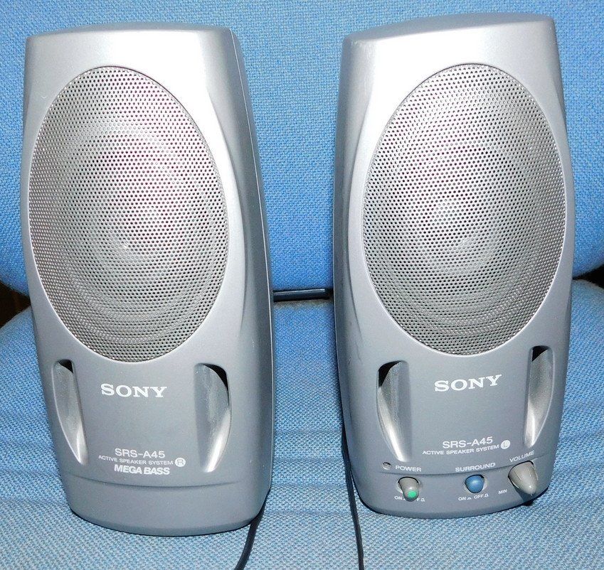 Haut-parleurs: Sony SRS A45 ein Paaar Lautsprecher – D'occasion à Villnachern par Niggo0 2