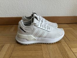 adidas Originals U Path Run trainers in weiss Grösse 36