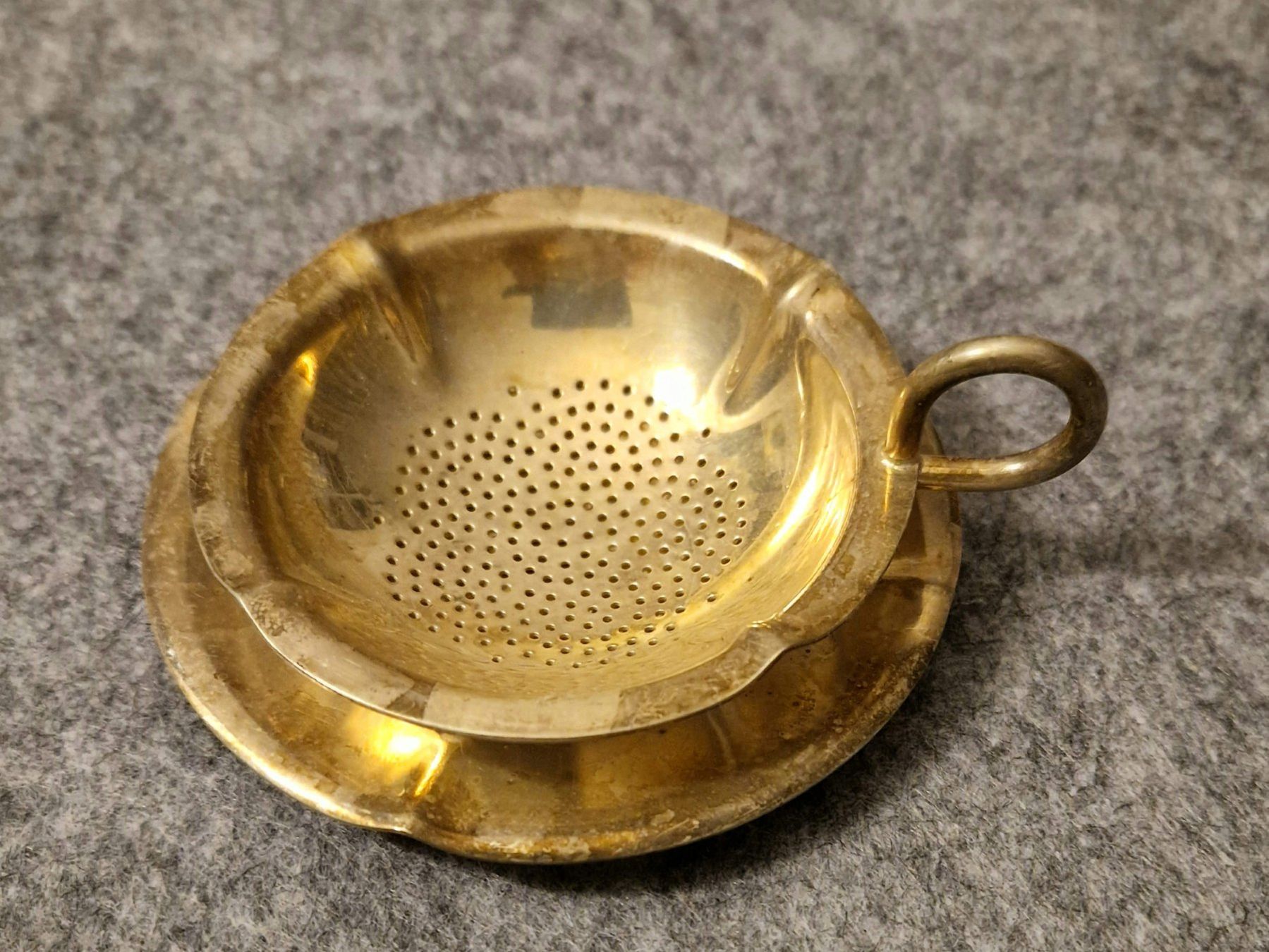 Elettrodomestici da cucina: Vintage Teesieb mit Untersatz SIGG – Usato da Zürich venduto da silver-team