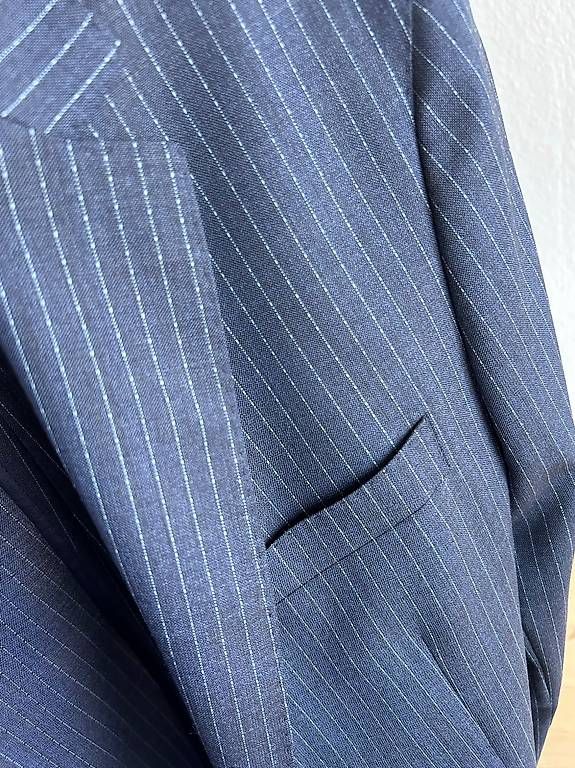 Hugo Boss Giacche: Blazer Boss, Grösse 50, neuwertig – Nuovo (secondo la descrizione) da Niederglatt ZH venduto da Julia_4 1