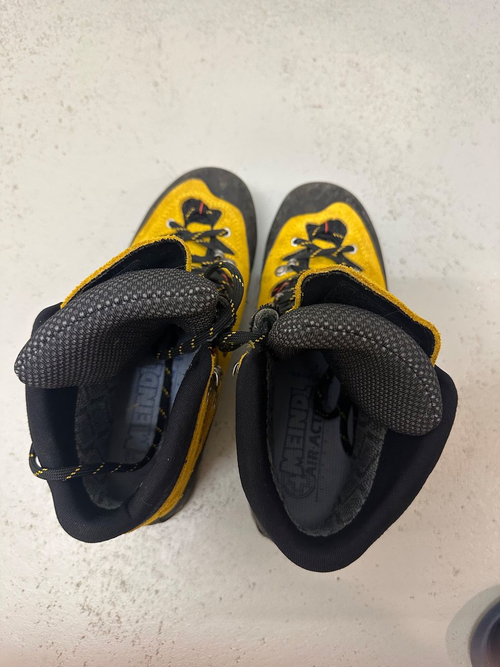 Meindl Herrenschuhe: Meindl Wanderschuh – Gebraucht aus Büron von Enfast 3