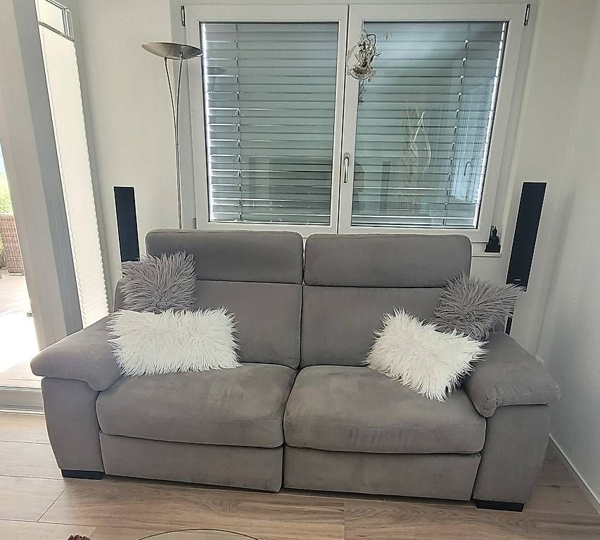 Sofas: Sofa – Gebraucht aus Gelterfingen von wer_7tv6
