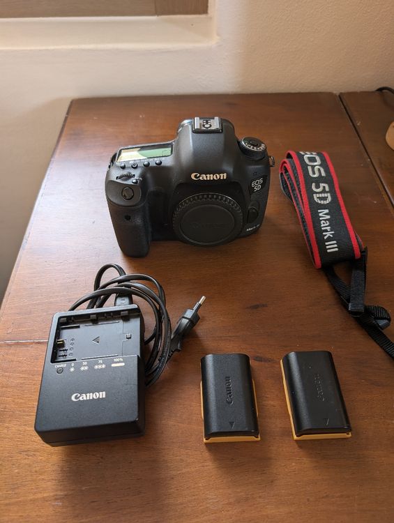 Canon EOS 5D Mark III - Plein format peu utilisé (Gebraucht) in ...