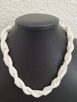 Wunderschömes weisses Vintage Collier