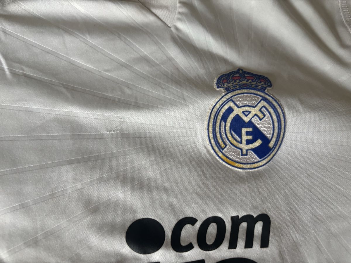 Adidas Canottiere & Pantaloni: Madrid n6 maillot Adebayor – Usato da Le Grand-Saconnex venduto da focamix 4
