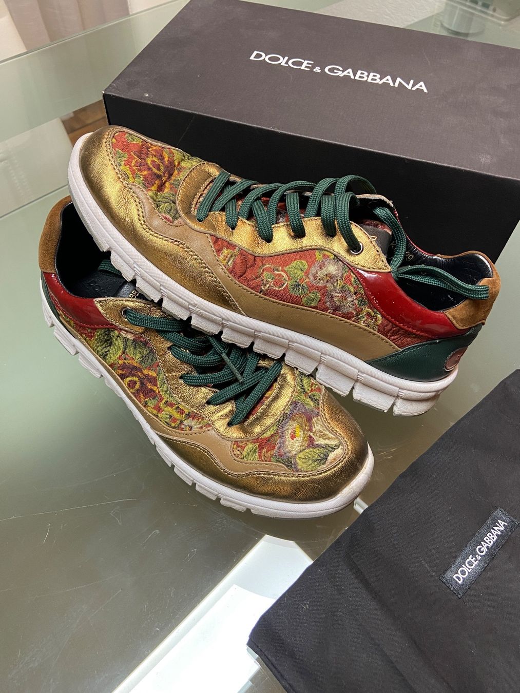 Scarpe da donna: D&G Sneaker Gr. 39 Leder Limited Edition Schuhe – Usato da St. Gallen venduto da Moe96