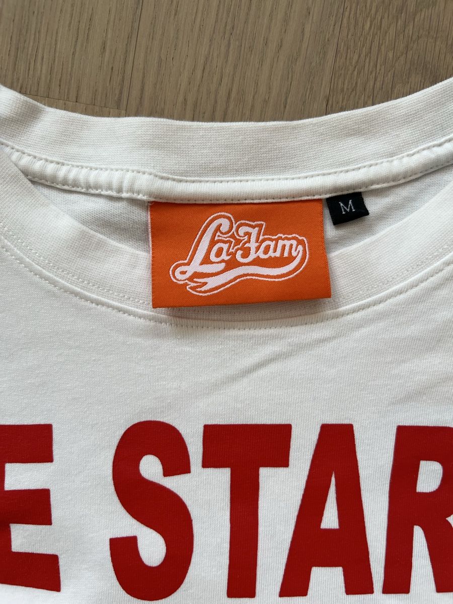T-shirt: La Fam T-Shirt – Usato da Volketswil venduto da wut_tm9h 1