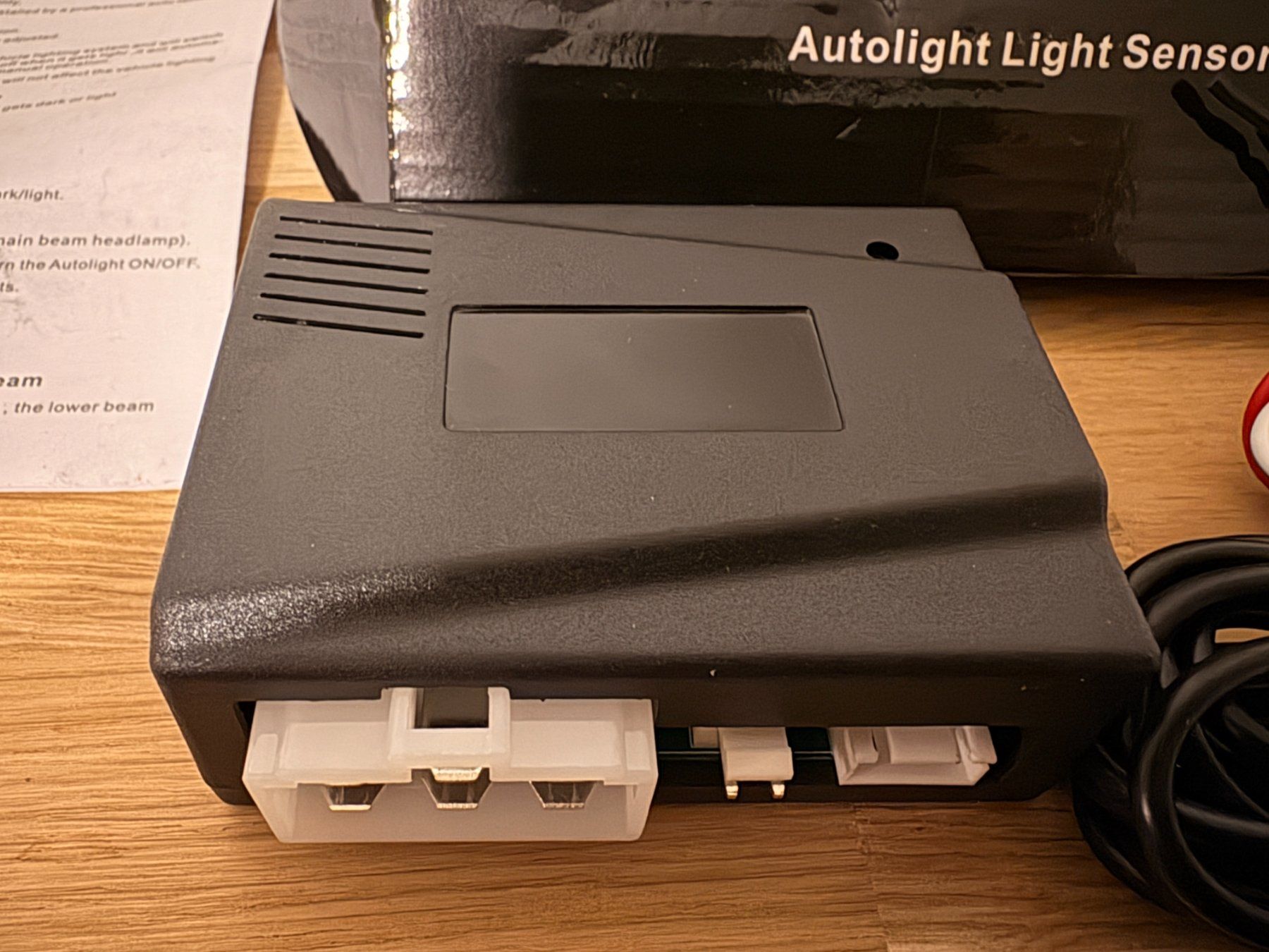 Tutti pezzi di ricambio auto: Automatischer Scheinwerfer Sensor, Auto Lichtsensorsystem – Nuovo (secondo la descrizione) da Adlikon b.Regensdf venduto da Cappo 2