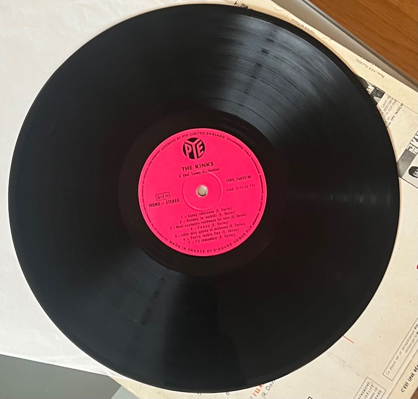 Schallplatten: KINKS - SUNNY AFTERNOON (1966) – Gebraucht aus Horw von Belowzero0 4