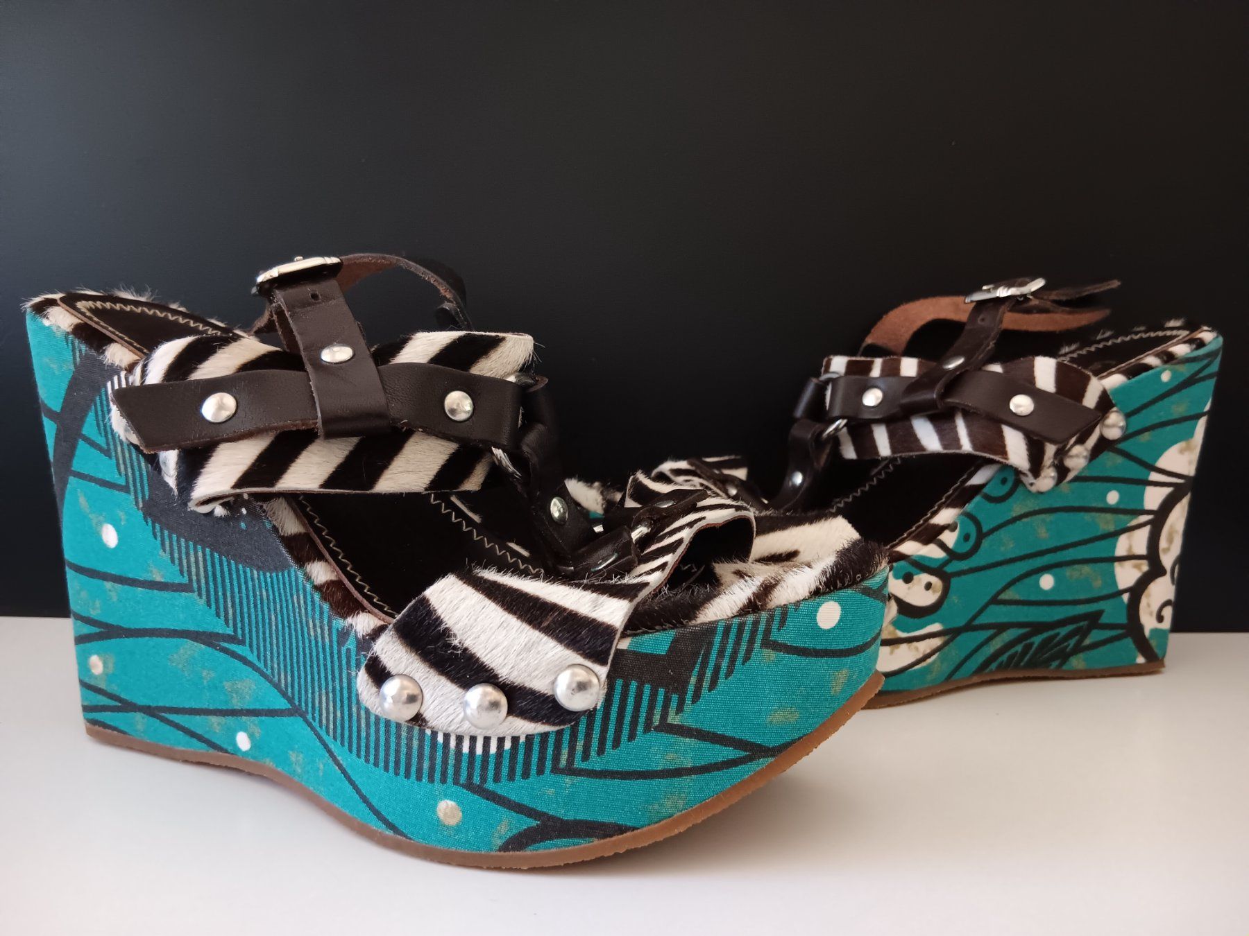 Scarpe da donna: CACHAREL Sandales turquoise-marron pointure 37 – Nuovo (secondo la descrizione) da Cossonay-Ville venduto da Les_1001_perles