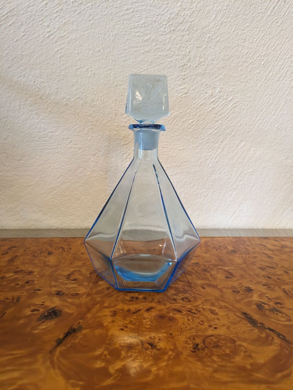 Caraffe: Karaffe m. Deckel Pressglas Glas hellblau Art Deco antik? – Usato da Ermatingen venduto da trendyquitaeten 2