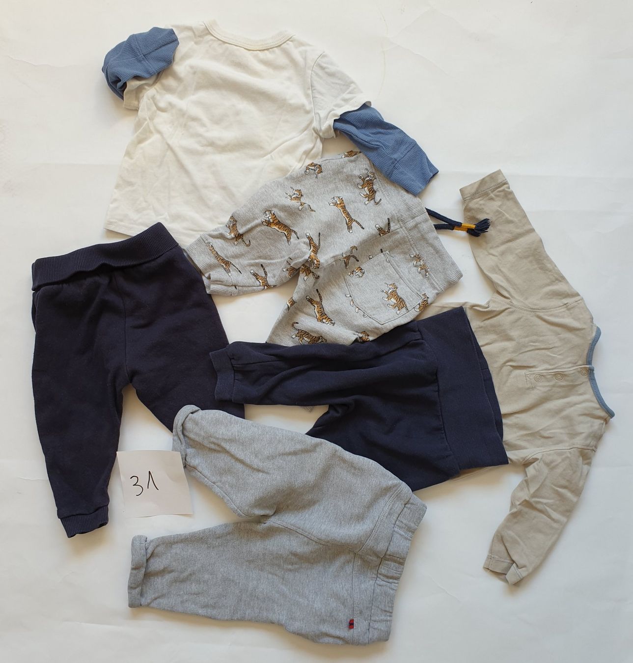 Lotti & Set di vestiti: Kleiderpaket Jungen 62/68 – Usato da Chur venduto da copino 3