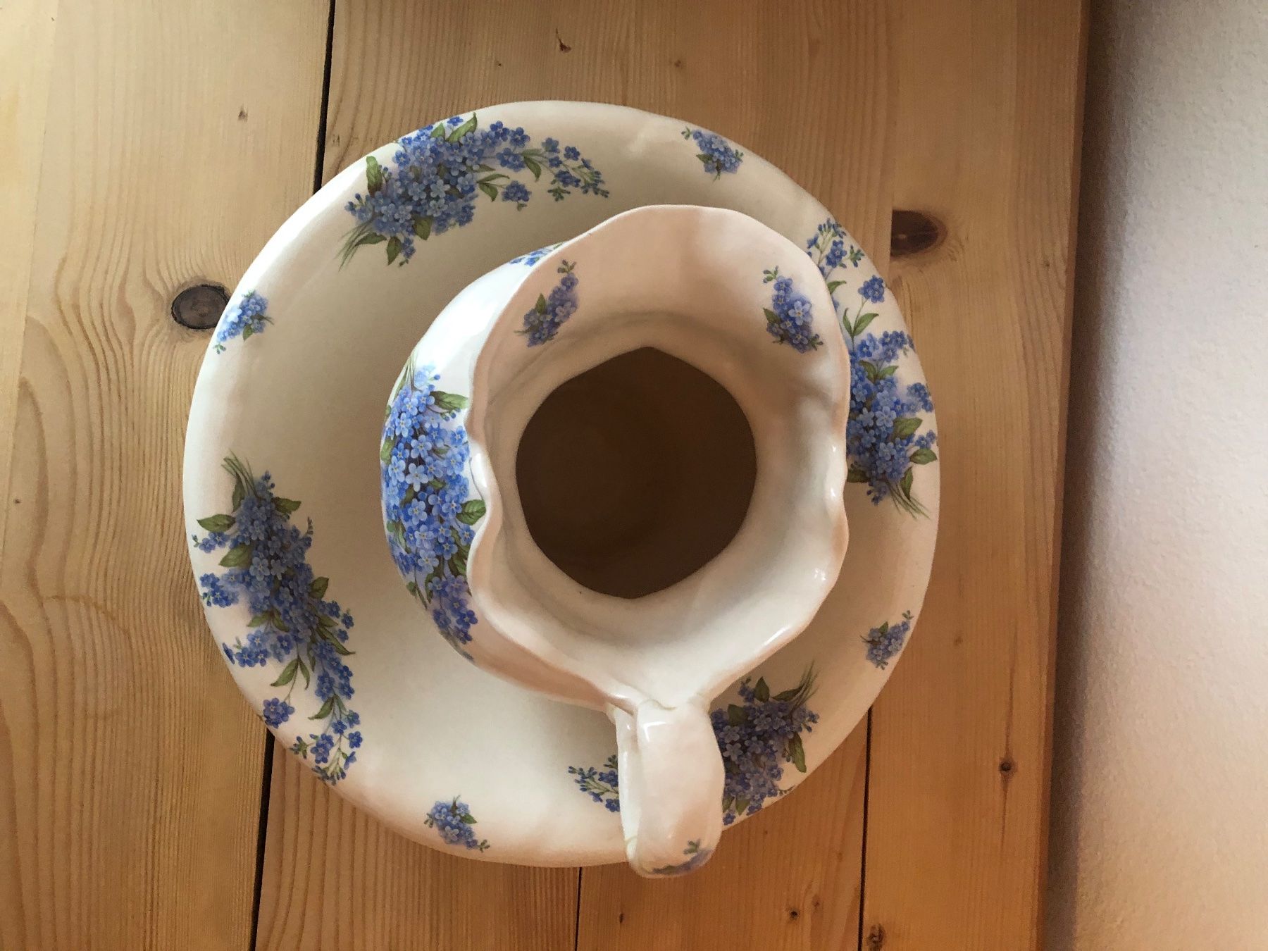 Ciotole: Antike Wasch -Schale mit Krug – Usato da steffisburg venduto da bea_jmr8 8