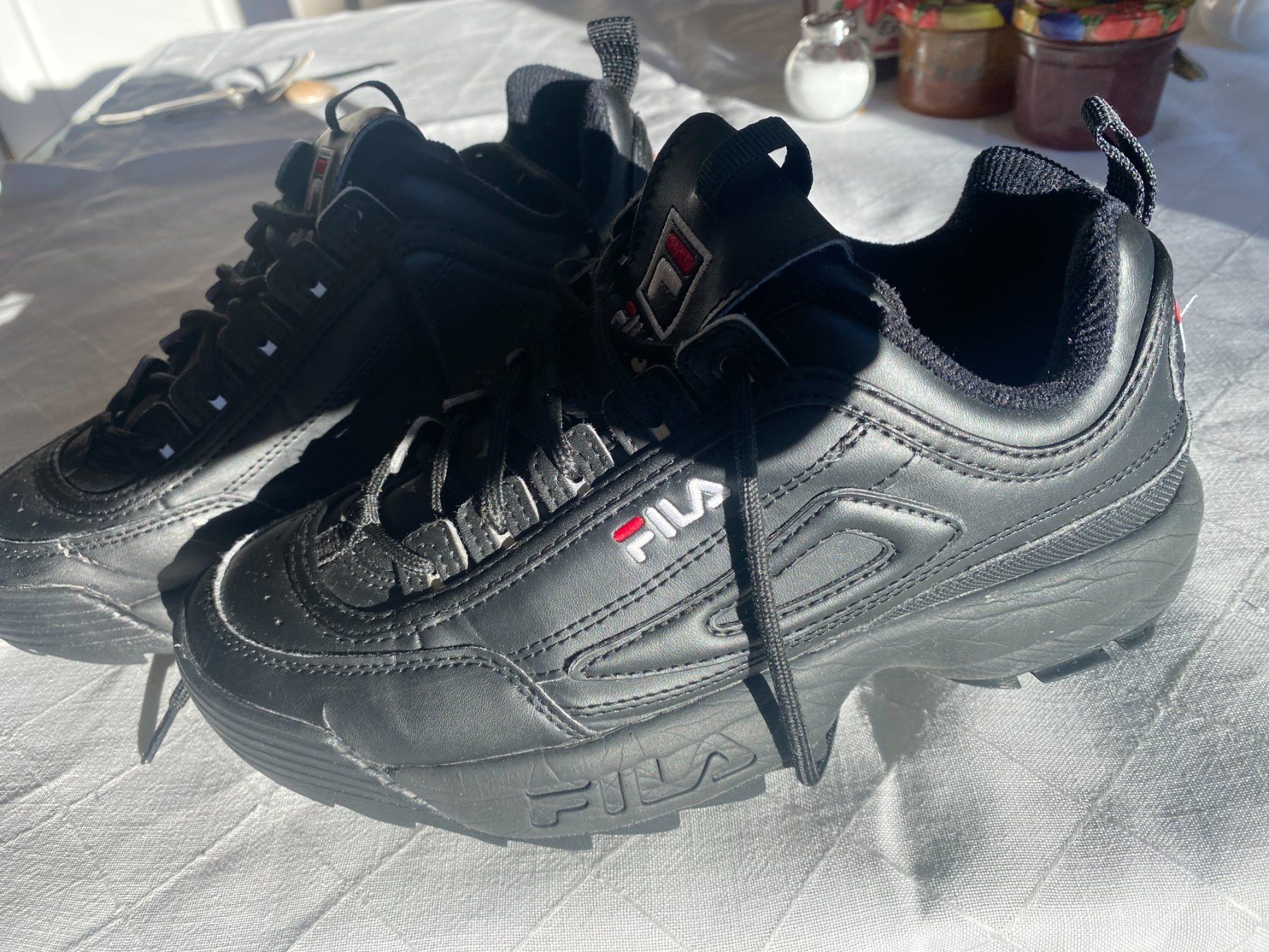 Fila Damenschuhe: FILA Turnschuh Damen 38 – Neu (gemäss Beschreibung) aus St. Gallen von Blin