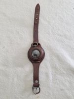 Antike mechanische Armbanduhr mit Lederetui – Vintage 