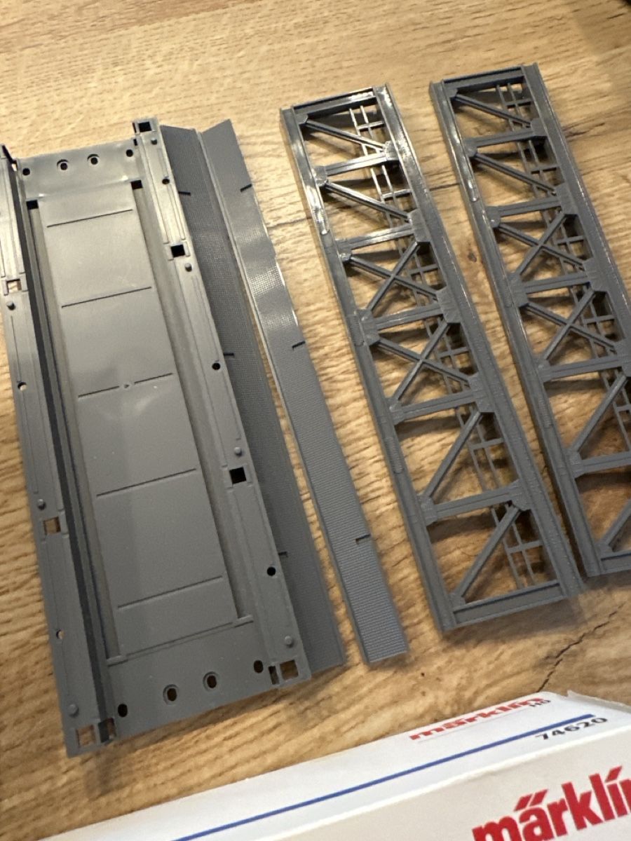 Märklin Modellini di ferrovie: Märklin HO Gitterbrücke 74620 – Usato da Bad Ragaz venduto da Nikis_Markt 1