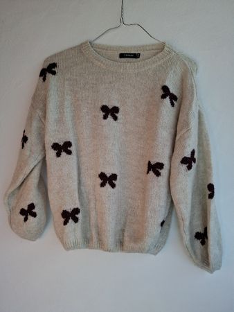 Damen Pullover Today beige mit Schmetterling Grösse S/M