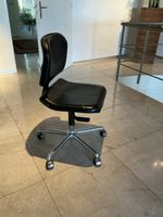 Bürostuhl schwarz mit Rollen verstellbar guter Zustand