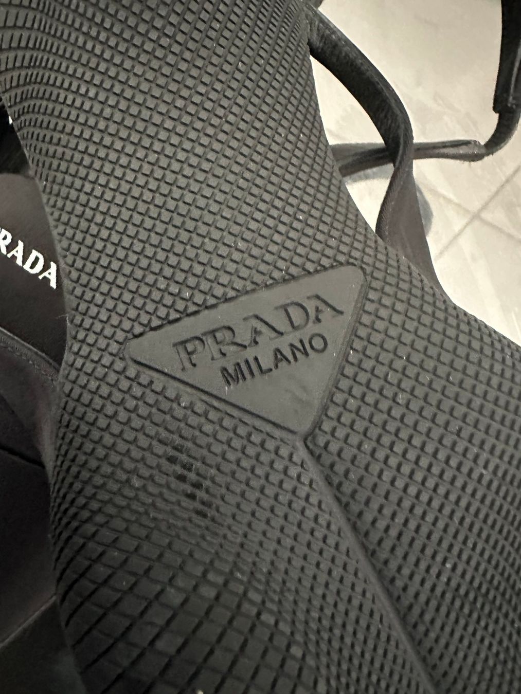 Prada Scarpe da donna: Original Prada Slingback-Pumps Grösse 38 – Nuovo (secondo la descrizione) da Mörschwil venduto da muenggeli99 3