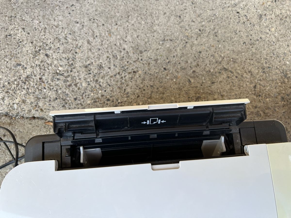 Canon Imprimantes: Canon Drucker und Scanner, Patronen-Drucker – D'occasion à Neerach par TanjaK94 8