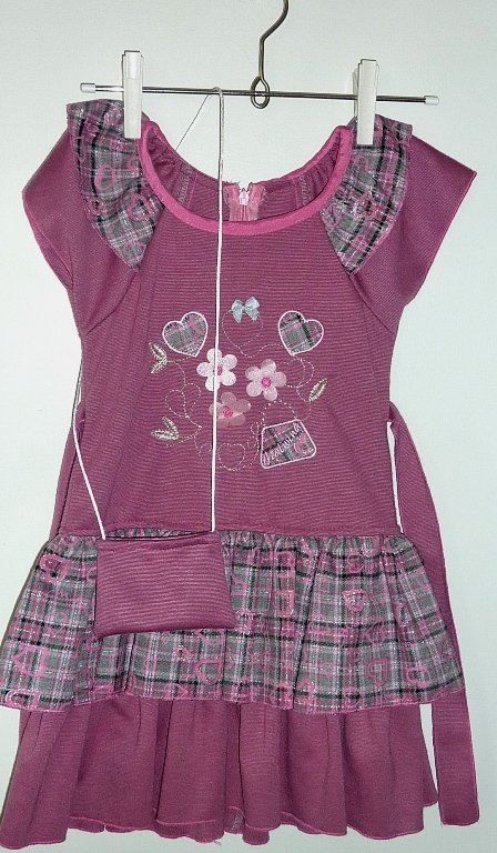 Vestiti & Gonne: Kleid mit kleiner Tasche Gr. 116 – Nuovo e nell'imballaggio originale da Melchnau venduto da BarbaraD01