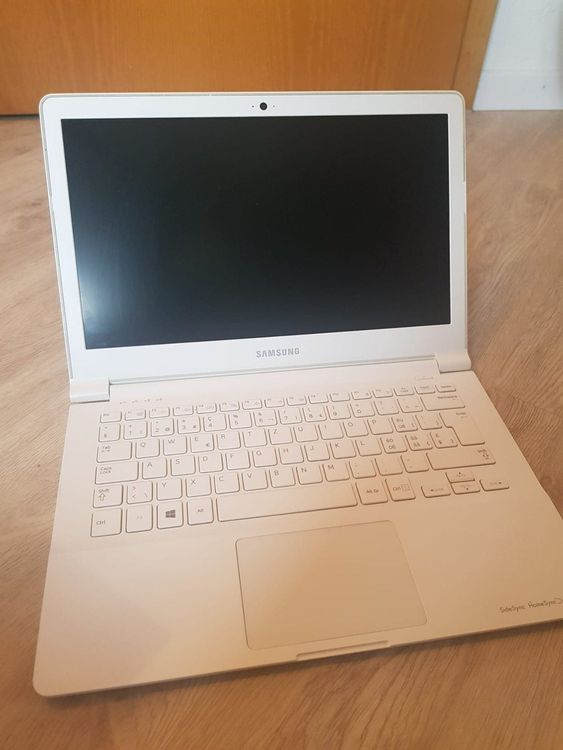 Samsung Laptop weiss (D'occasion) à Winterthur pour CHF 80 – avec ...