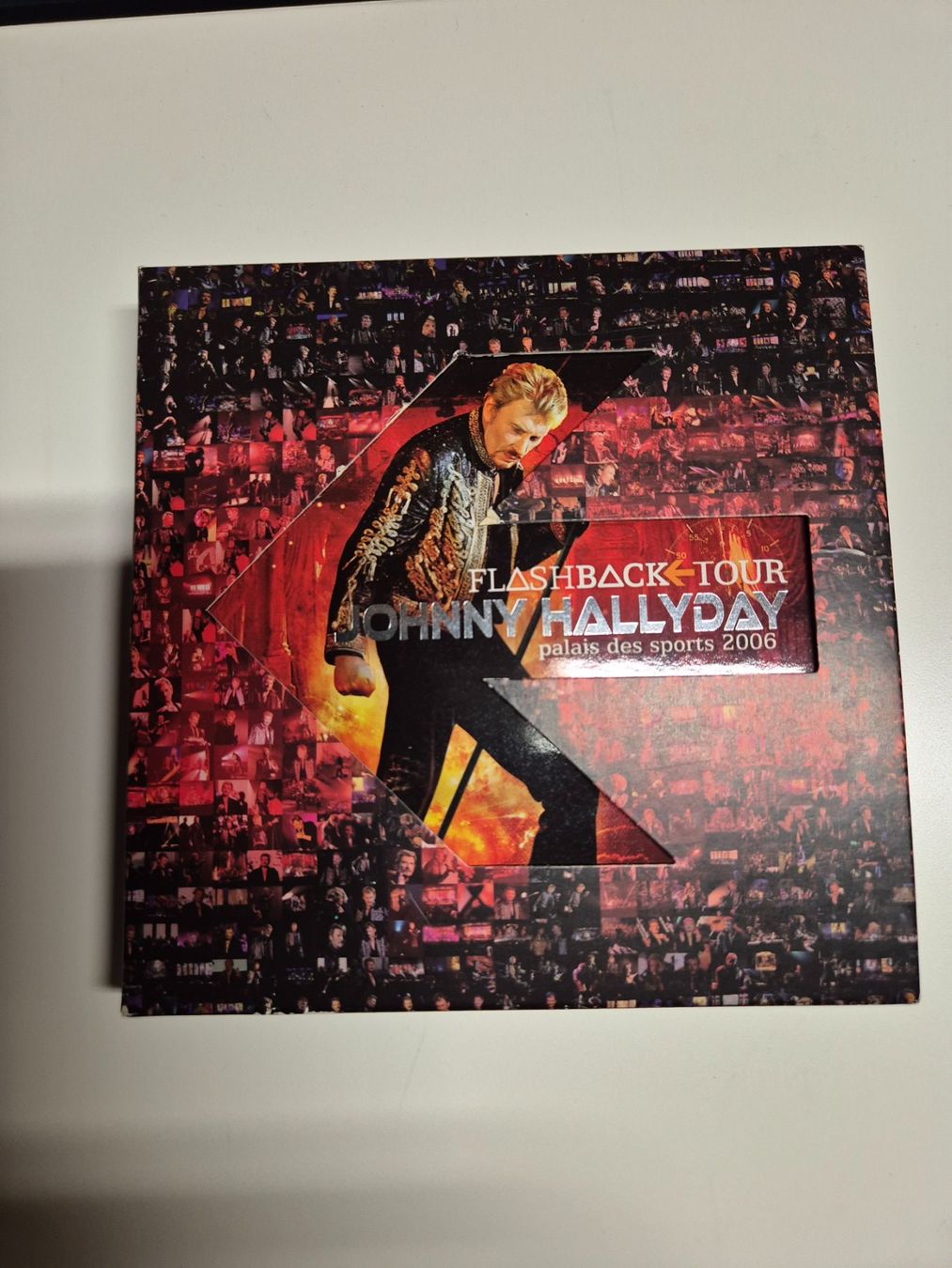Johnny Hallyday Flashback tour 2006 (Gebraucht) in Moutier für CHF 10 ...