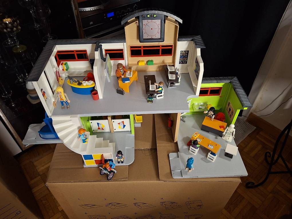 Giocattoli: Schule Playmobil – Usato da Niederwangen BE venduto da bff_mbb2 1