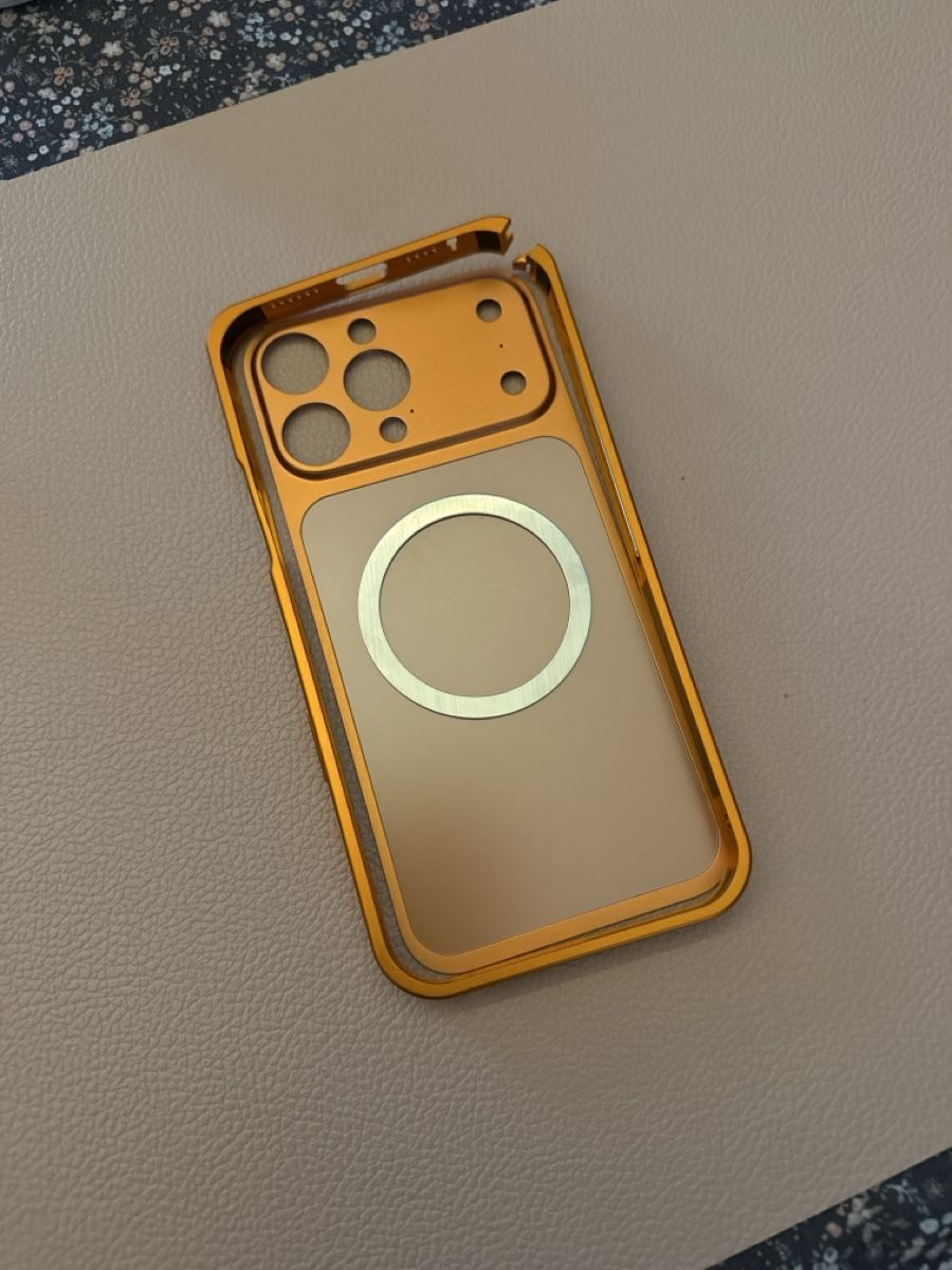 Topcase: iPhone16 pro max Case/ Hülle Mag Safe – Nuovo (secondo la descrizione) da Küttigen venduto da ricardawild 2