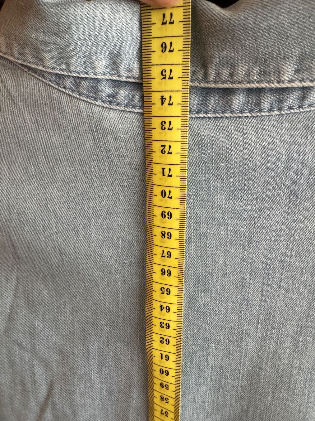 Camicette: Stella McCartney Denim Hemd Bestrickte Jeansbluse – Usato da Obfelden venduto da cesarina10 5