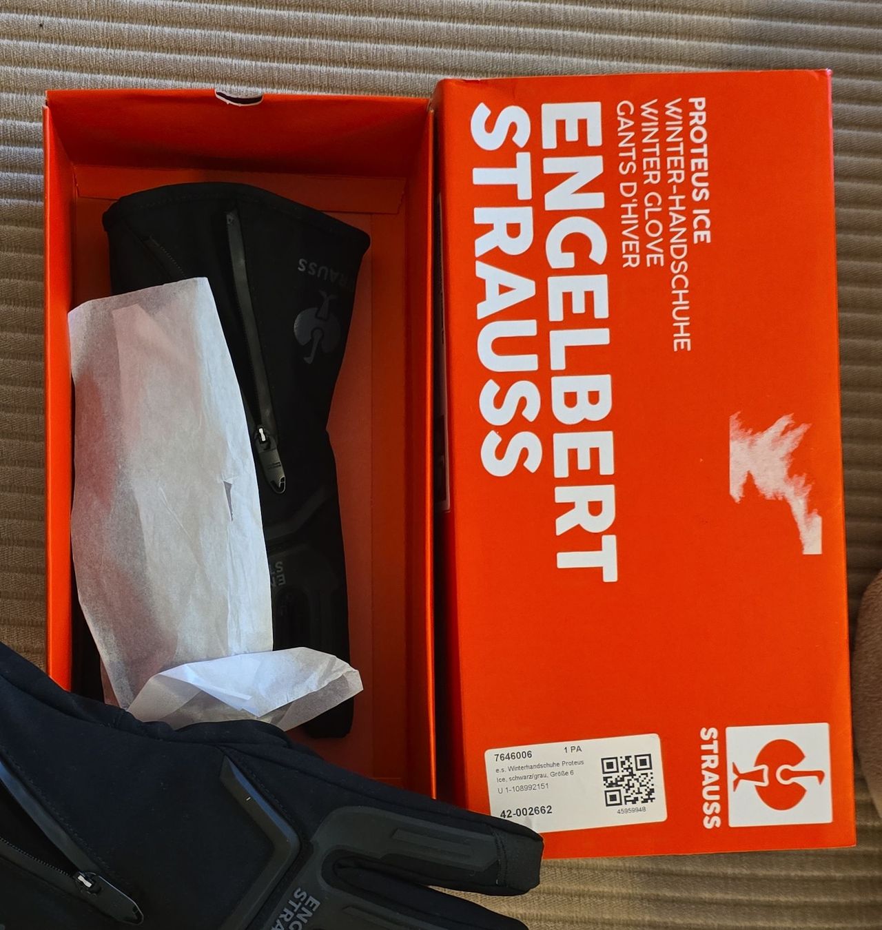 Guanti & manicotti: Engebert Strauss Winterhandschuhe Proteus Ice Grösse 6 Neu – Nuovo e nell'imballaggio originale da Horgenberg venduto da Esteban_Cri