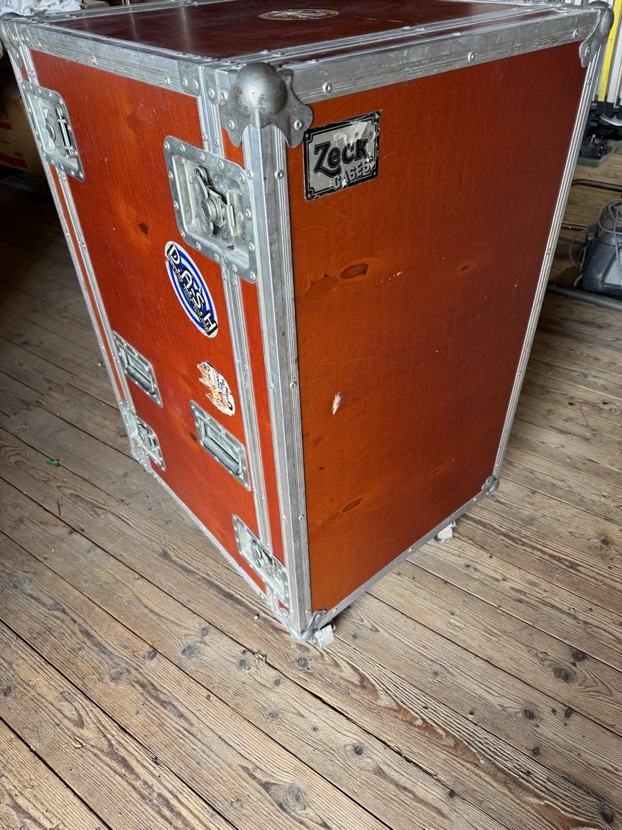 Reisekoffer: ZECK Cases – Flightcase / Transportkoffer – Gebraucht aus St. Margarethen TG von Apple_Lovers