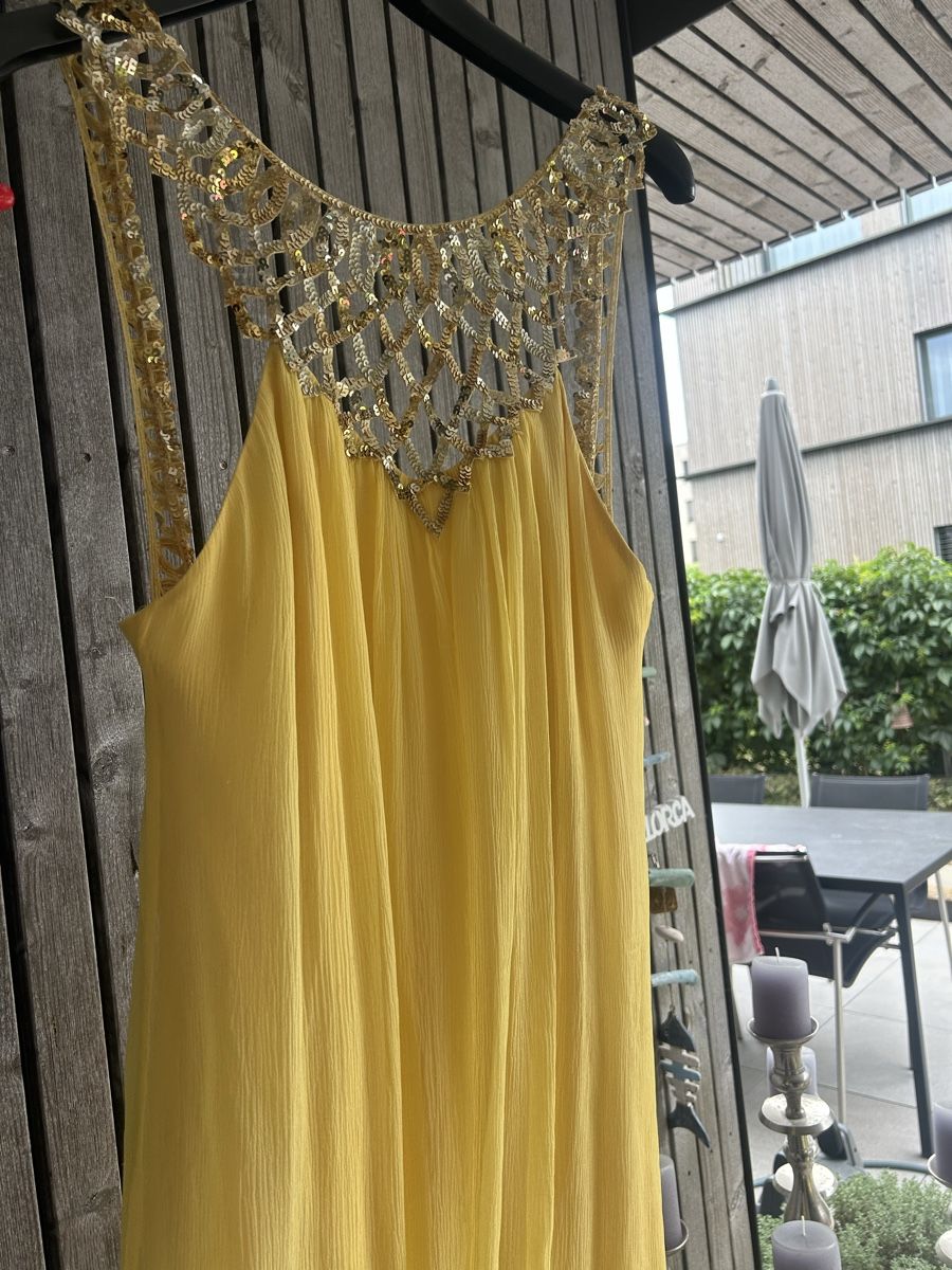 Robes: Partykleid Gr. 36 von BcBg – D'occasion à Tübach par Laba1990 1